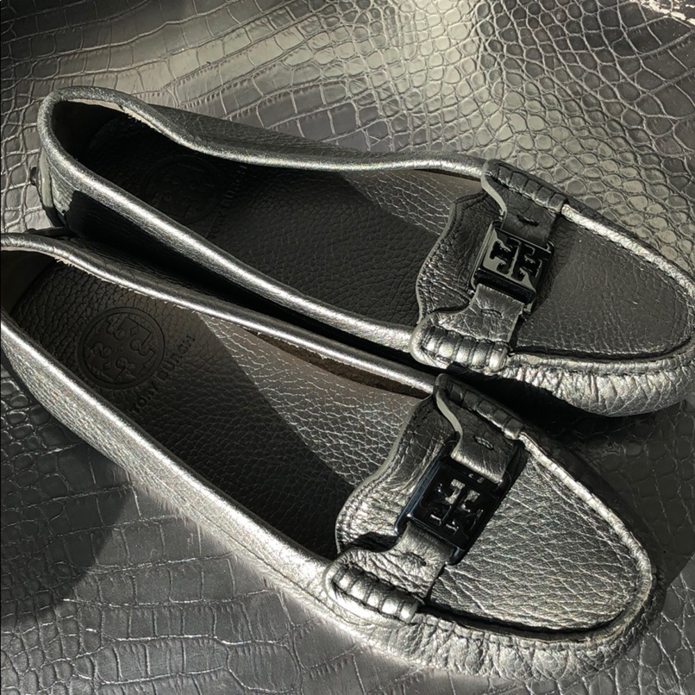 TORY BURCH GUNMETAL LOAFERS